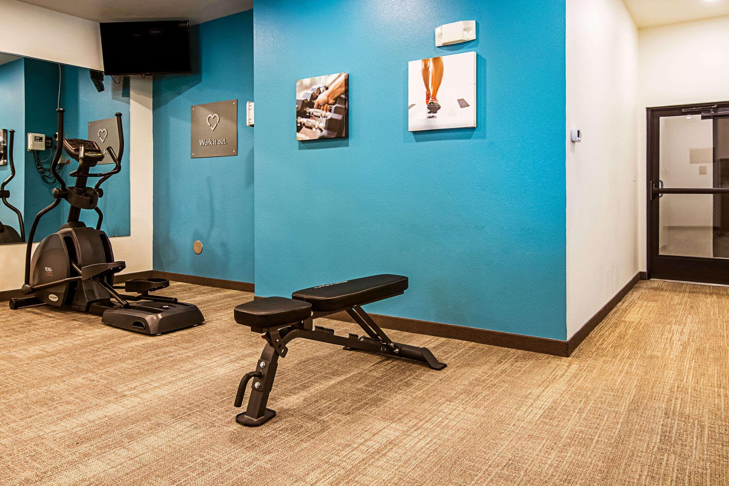 Comfort Suites Wooster Near University Campus Экстерьер фото